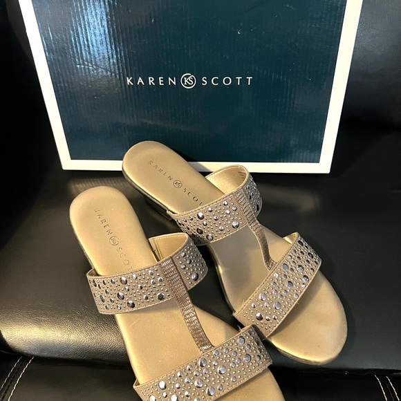 Shoes Ladies size 8.5 - Picture 4 of 6